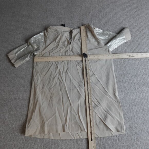 St.John Womens Top 2 Beige Metallic Silk Blend Short Sleeve - Picture 4 of 9